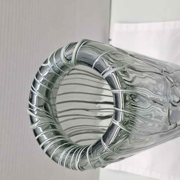#AFF Blown glass vase smokey grey - Picture 3 of 6